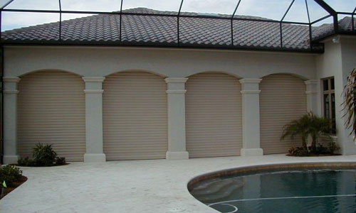 Hurricane protection project - Spectre of Naples