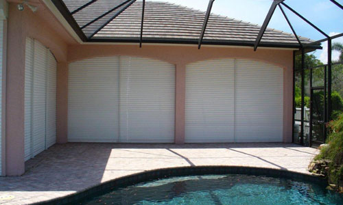 Hurricane protection project - Spectre of Naples