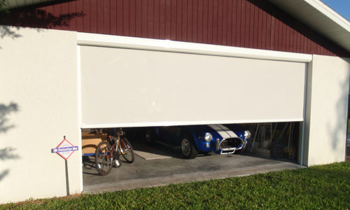 Lanai screen installation project - Spectre of Naples