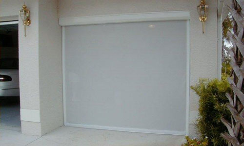 Lanai screen installation project - Spectre of Naples