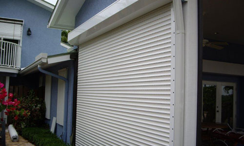 Hurricane protection project - Spectre of Naples