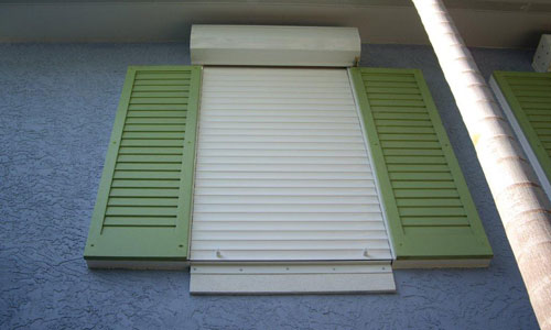 Hurricane protection project - Spectre of Naples