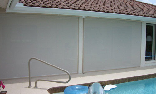 screen with accordion shutters  installation project